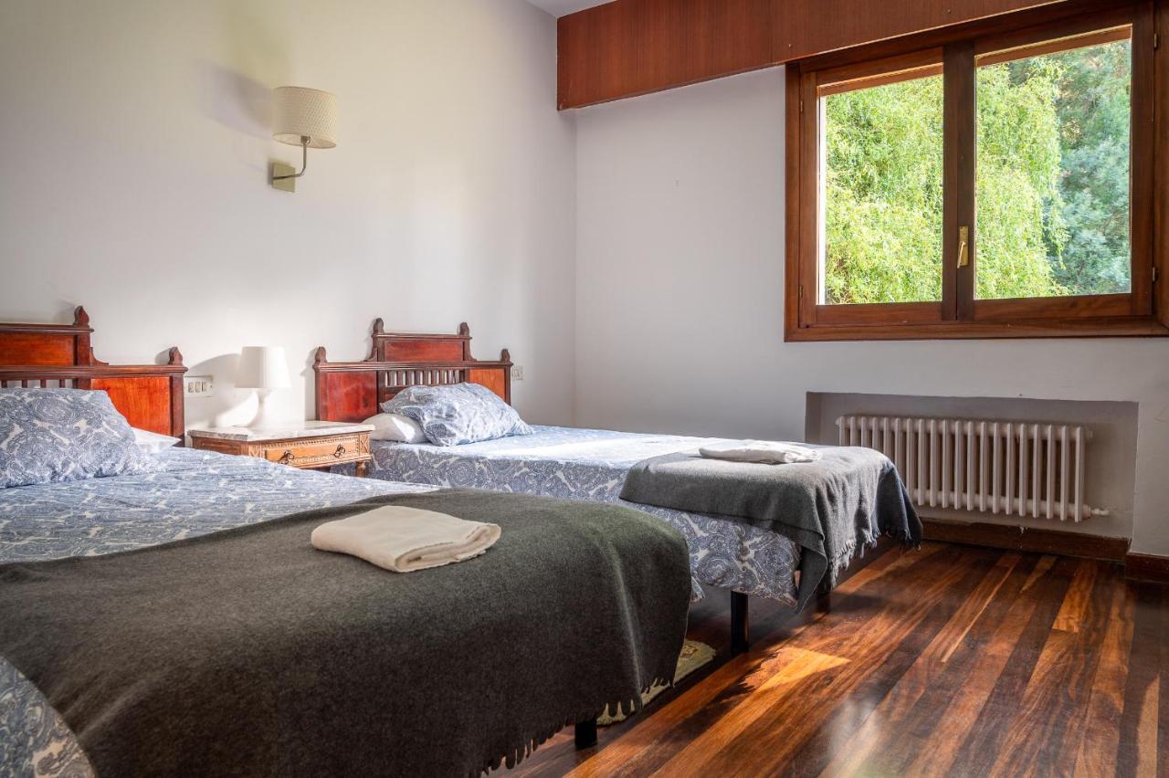 Fidalsa Relax Inn Urduliz Ngoại thất bức ảnh